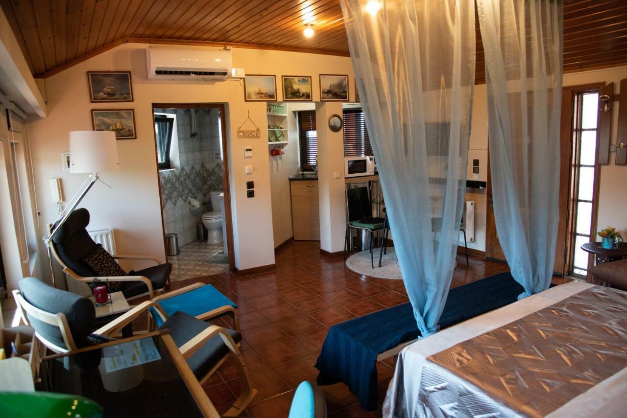 דירות Cozy Loft 360O View Of אתונה מראה חיצוני תמונה